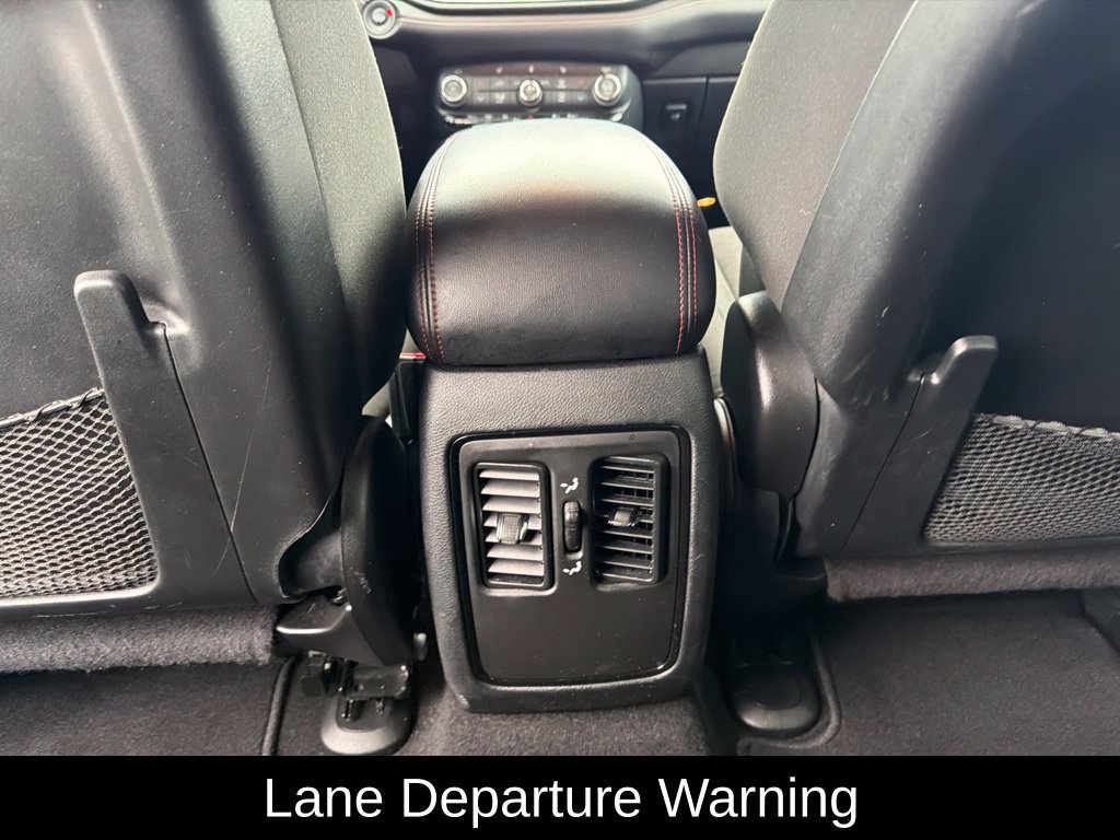 Used 2025 Dodge Durango GT AWD/4WD image 18