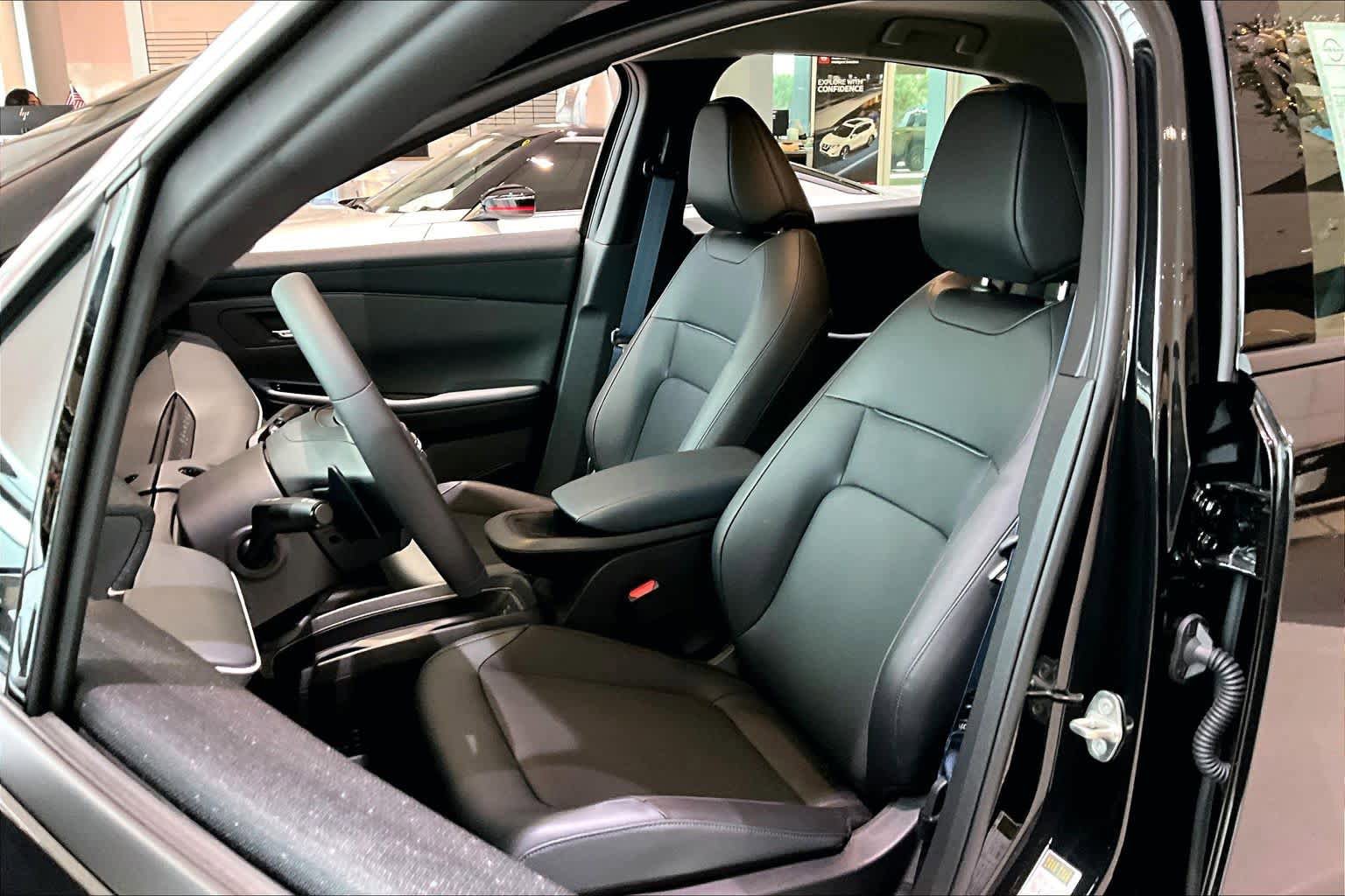 New 2026 Nissan Leaf SV+ w/ Illuminated Package image 18