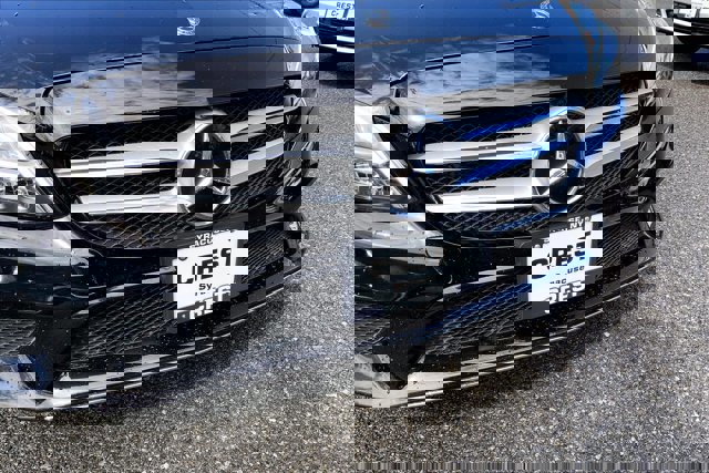 Used 2021 Mercedes-Benz C 300 4MATIC Sedan image 30