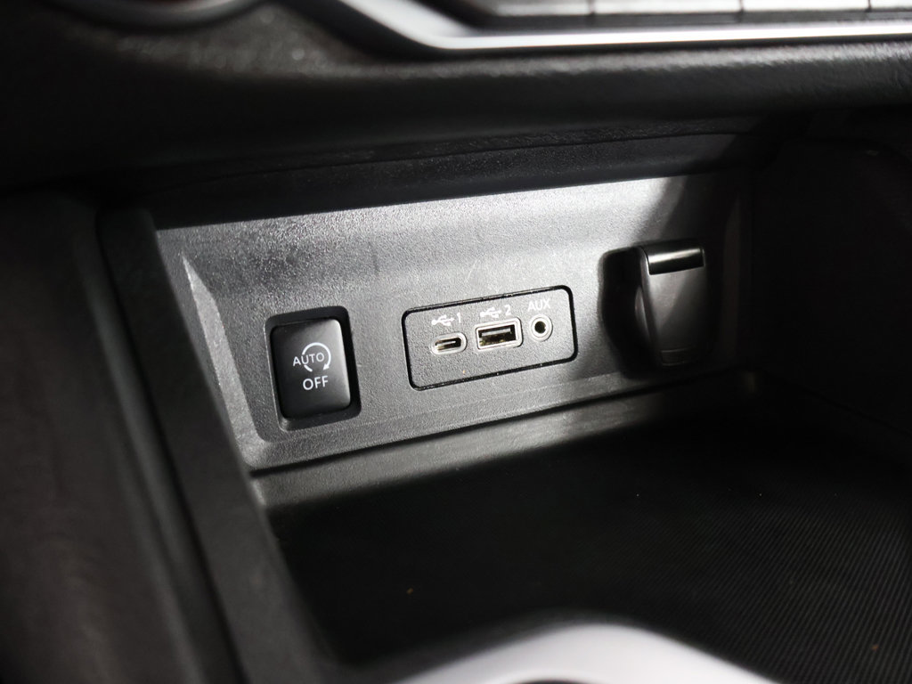 Used 2025 Nissan Sentra SV FWD image 45