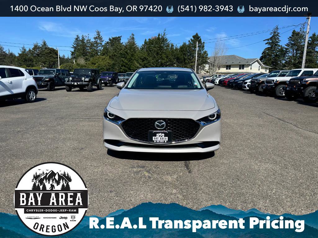 Used 2022 MAZDA MAZDA3 s image 2
