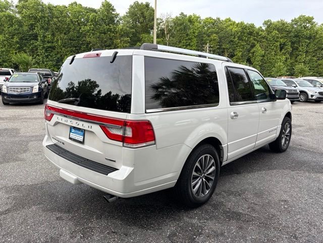 Used 2015 Lincoln Navigator L 2WD image 8