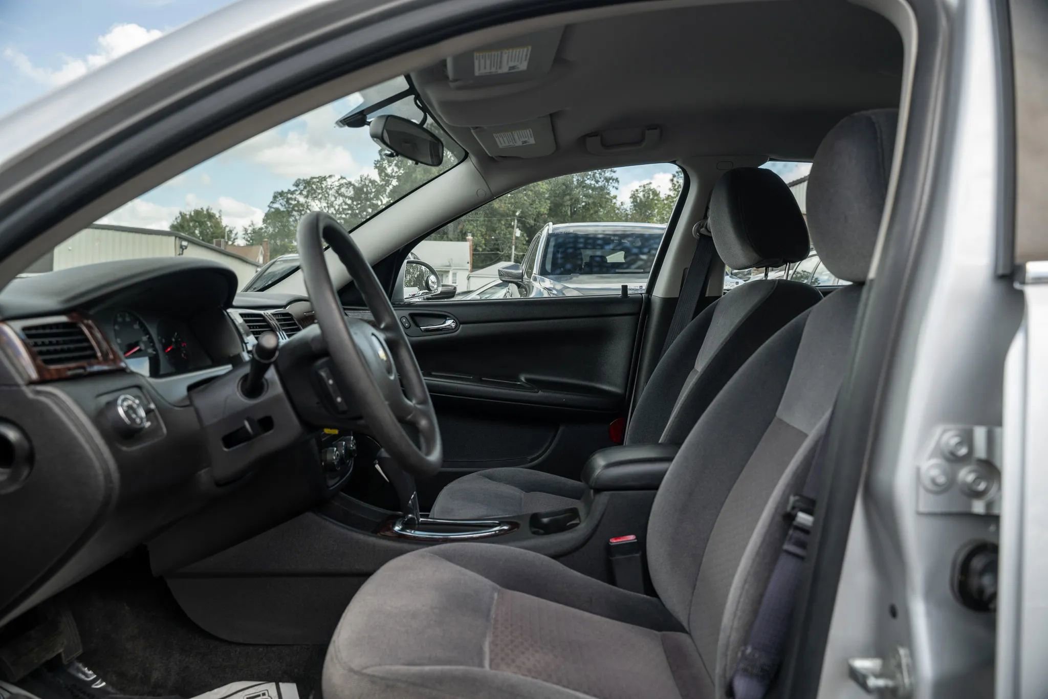 Used 2012 Chevrolet Impala LS image 7