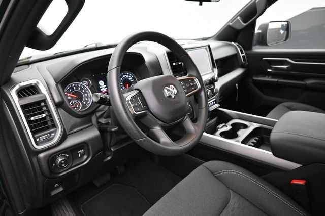 New 2026 RAM 1500 4x4 Crew Cab image 5