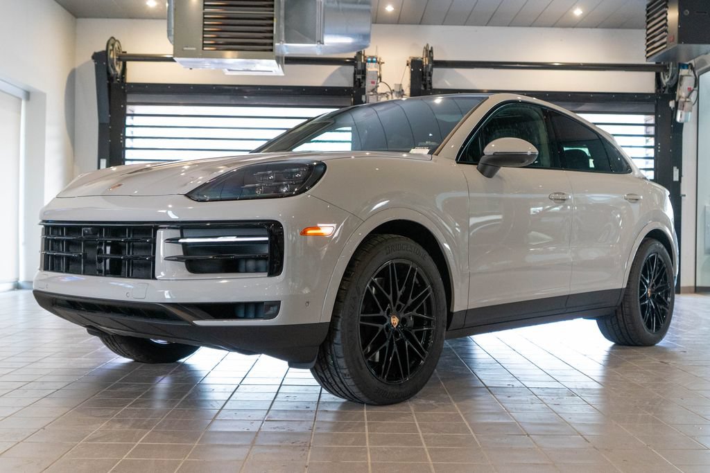 New 2025 Porsche Cayenne Coupe AWD/4WD image 1