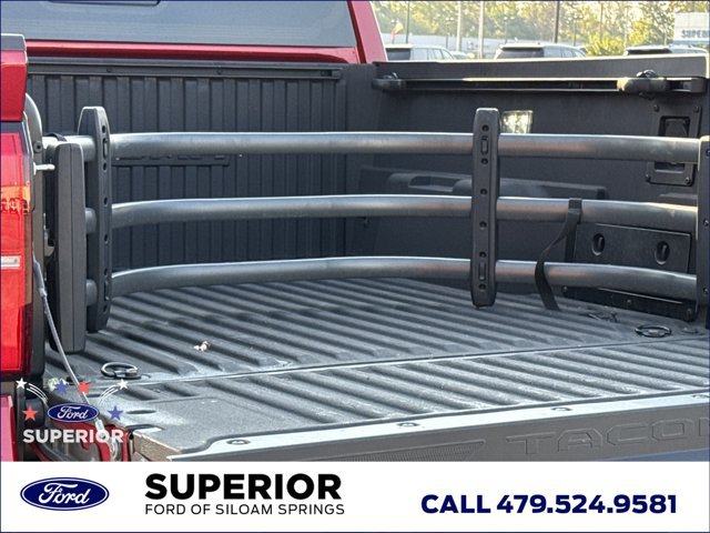 Used 2025 Toyota Tacoma Limited AWD/4WD image 10