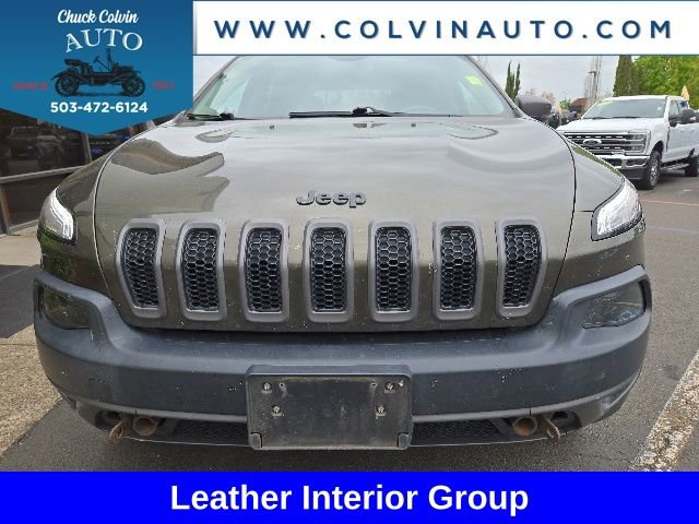 Used 2015 Jeep Cherokee Trailhawk w/ Leather Interior Group AWD/4WD image 2