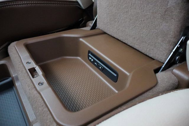 Used 2019 RAM 1500 Laramie image 29