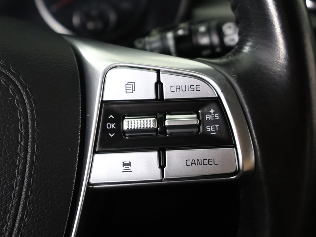 Used 2022 Kia Telluride LX FWD image 43
