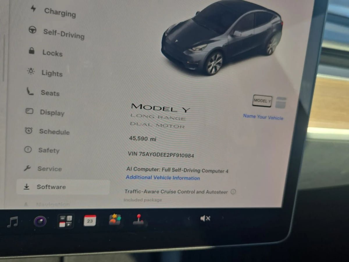 Used 2023 Tesla Model Y Long Range AWD/4WD image 4