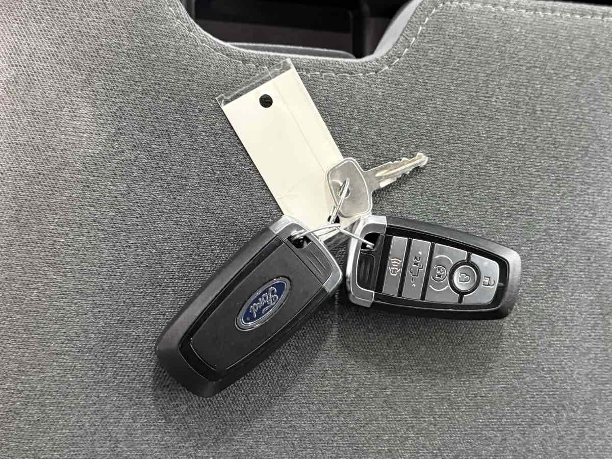 Used 2022 Ford F150 XLT w/ Equipment Group 302A High image 31