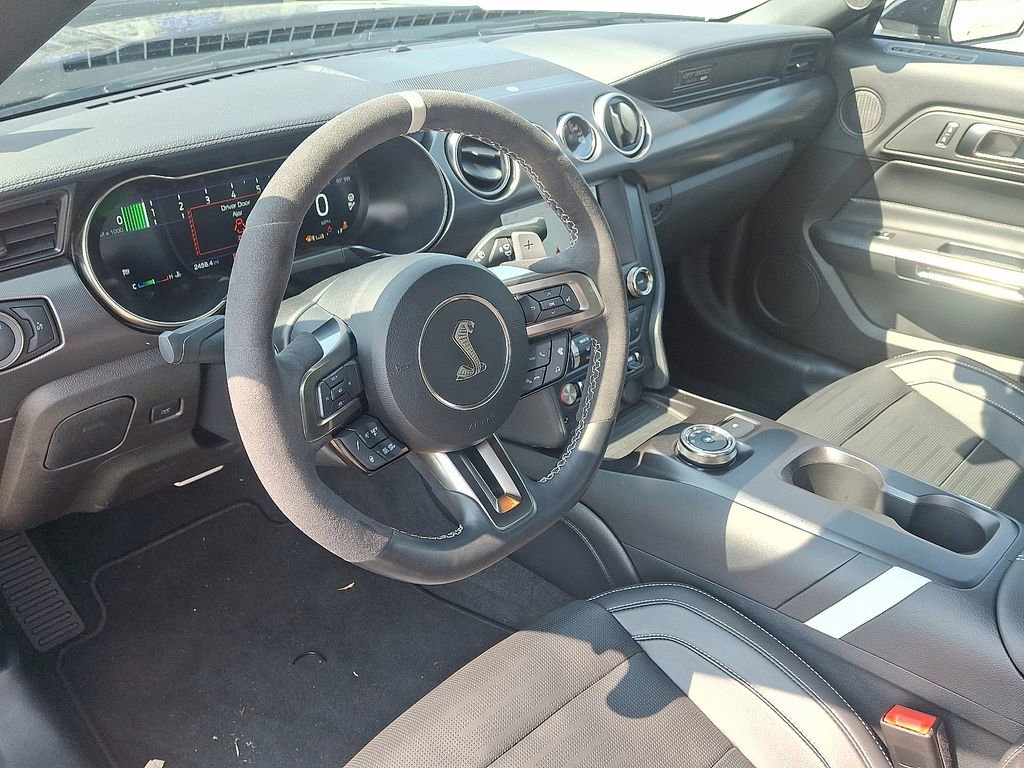 Used 2022 Ford Mustang Shelby GT500 w/ Technology Package image 4