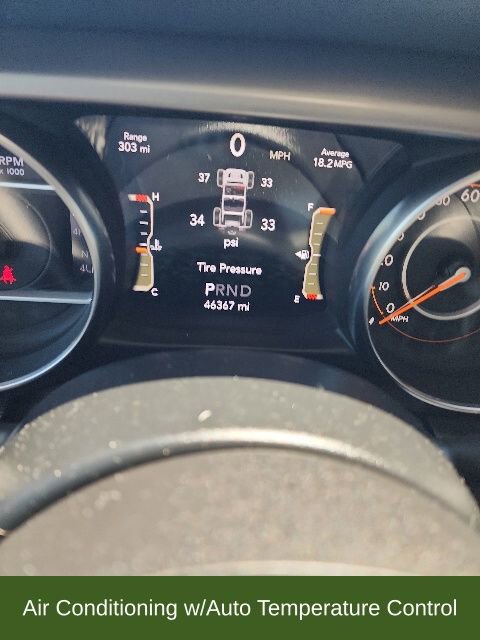 Used 2020 Jeep Wrangler Sport AWD/4WD image 13