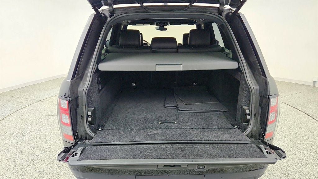 Used 2017 Land Rover Range Rover HSE AWD/4WD image 20