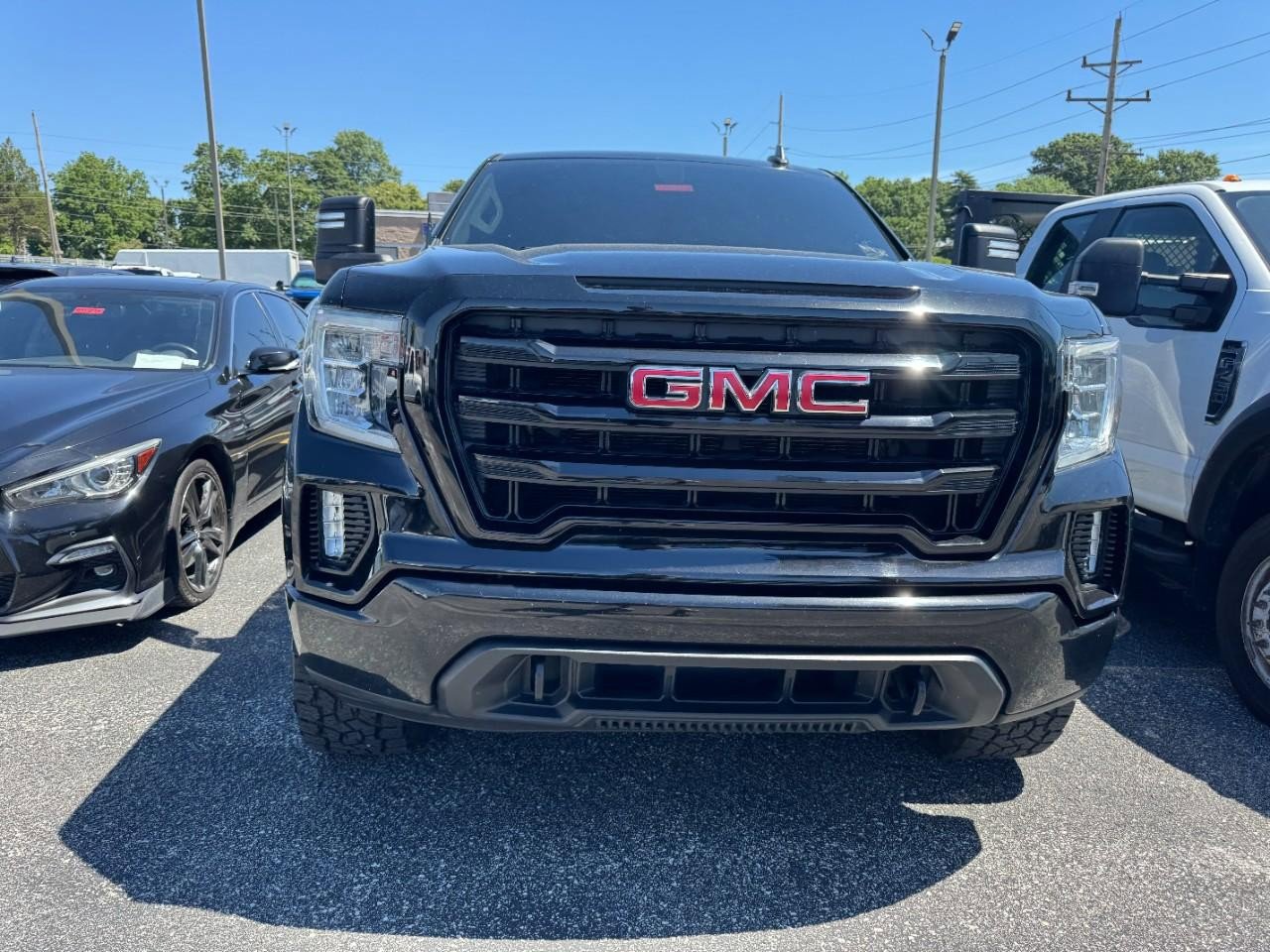 Used 2020 GMC Sierra 1500 Elevation w/ Elevation Value Package AWD/4WD image 3