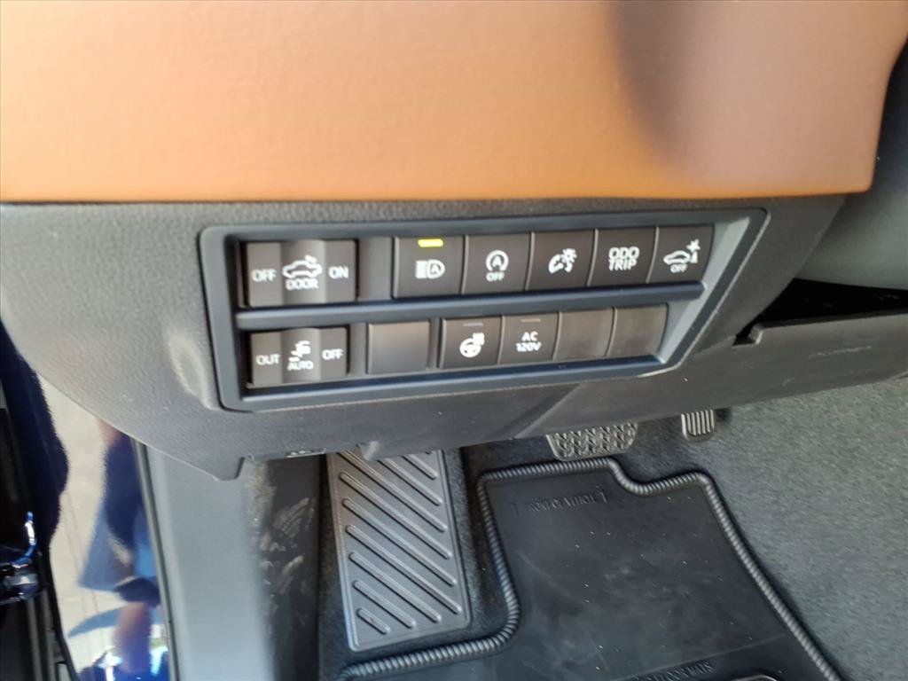 New 2026 Toyota Tundra 1794 Edition AWD/4WD image 10