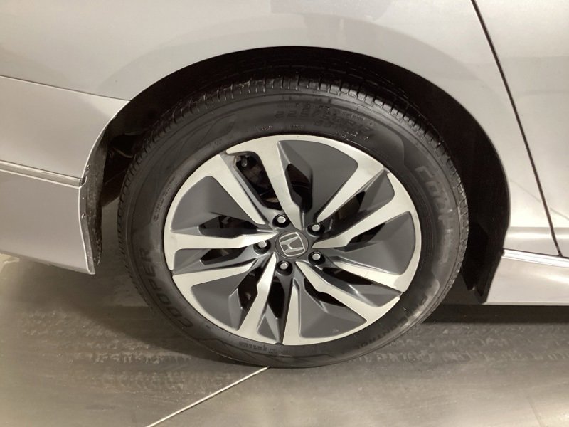 Used 2021 Honda Accord EX image 9