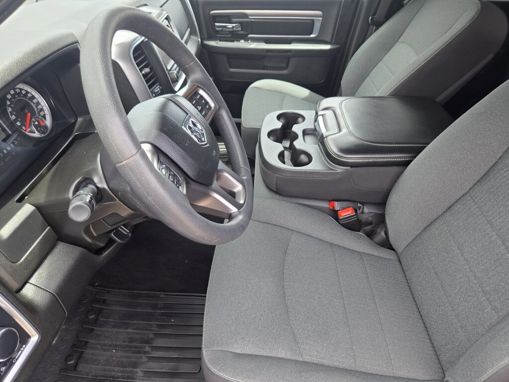 Used 2022 RAM 1500 Classic Warlock w/ Trailer Tow Group AWD/4WD image 8