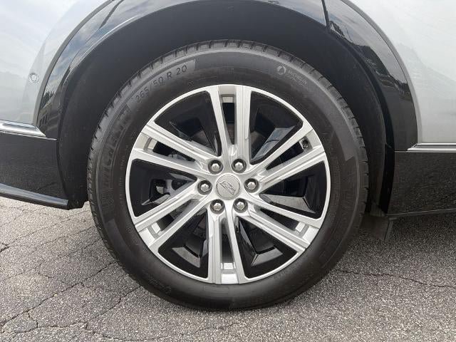 Certified 2024 Cadillac Lyriq Tech w/ Driver Assist Package AWD/4WD image 17