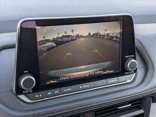 Used 2024 Nissan Rogue SV FWD image 19