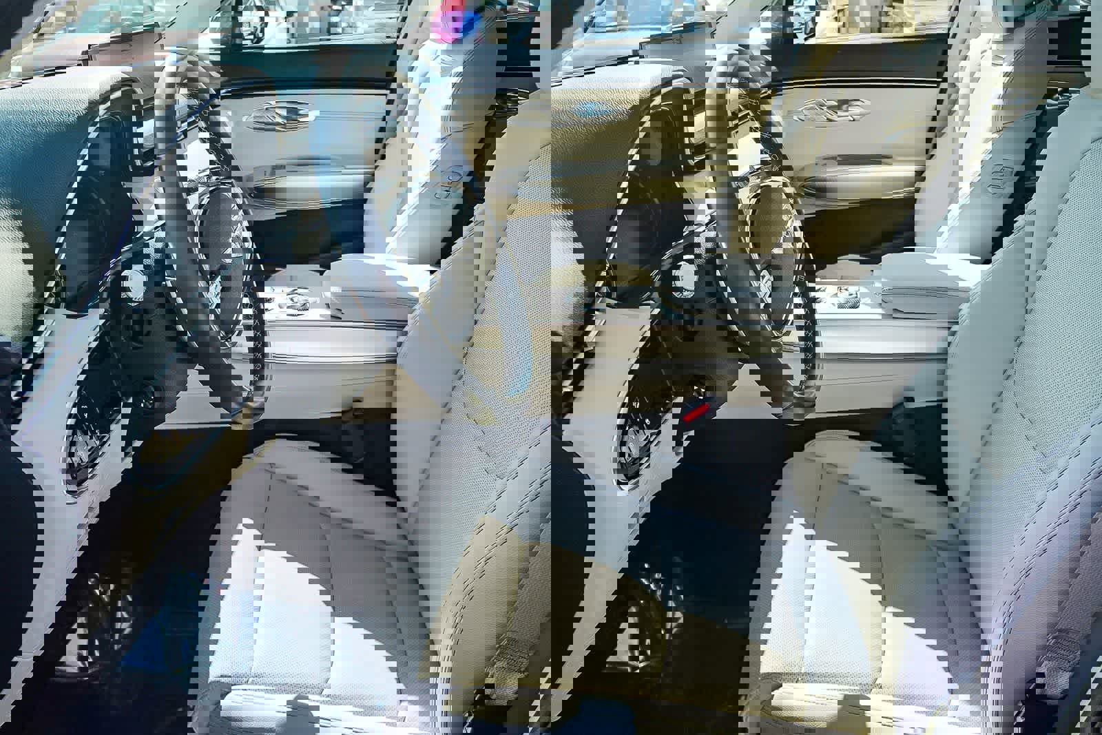 Used 2022 Genesis GV70 2.5T w/ Select Package image 20