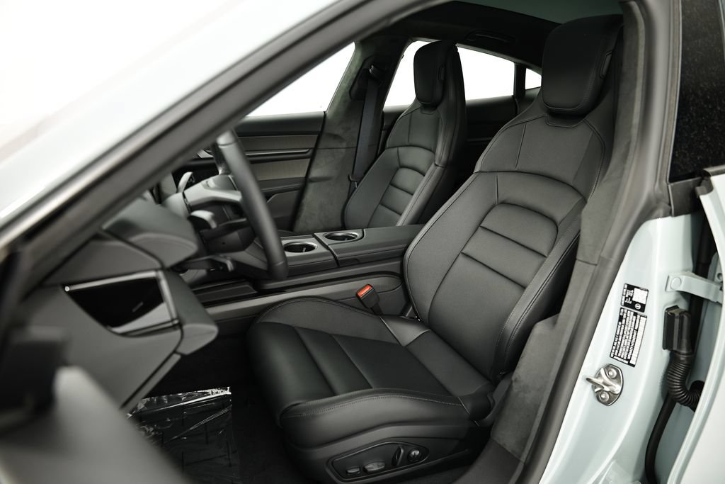 New 2026 Porsche Taycan RWD image 5