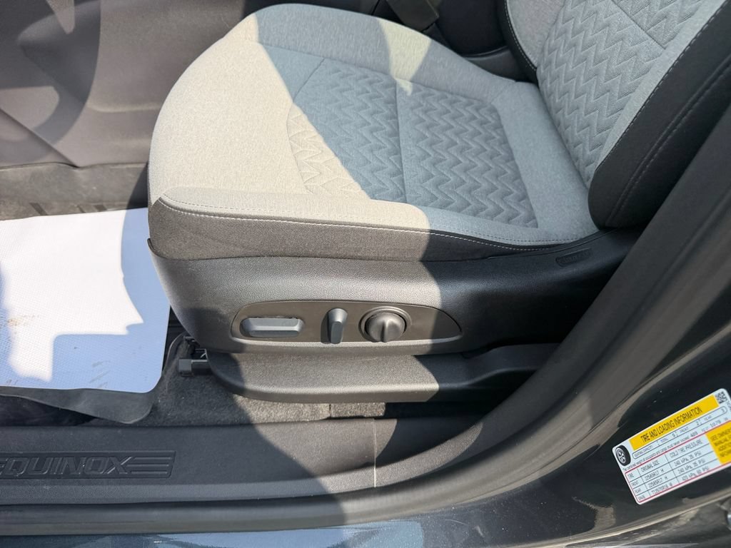 Certified 2023 Chevrolet Equinox LT AWD/4WD image 13