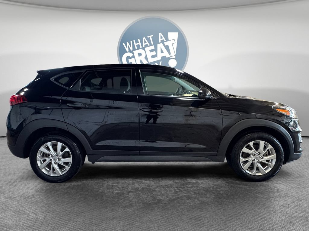 Used 2021 Hyundai Tucson SE AWD/4WD image 2