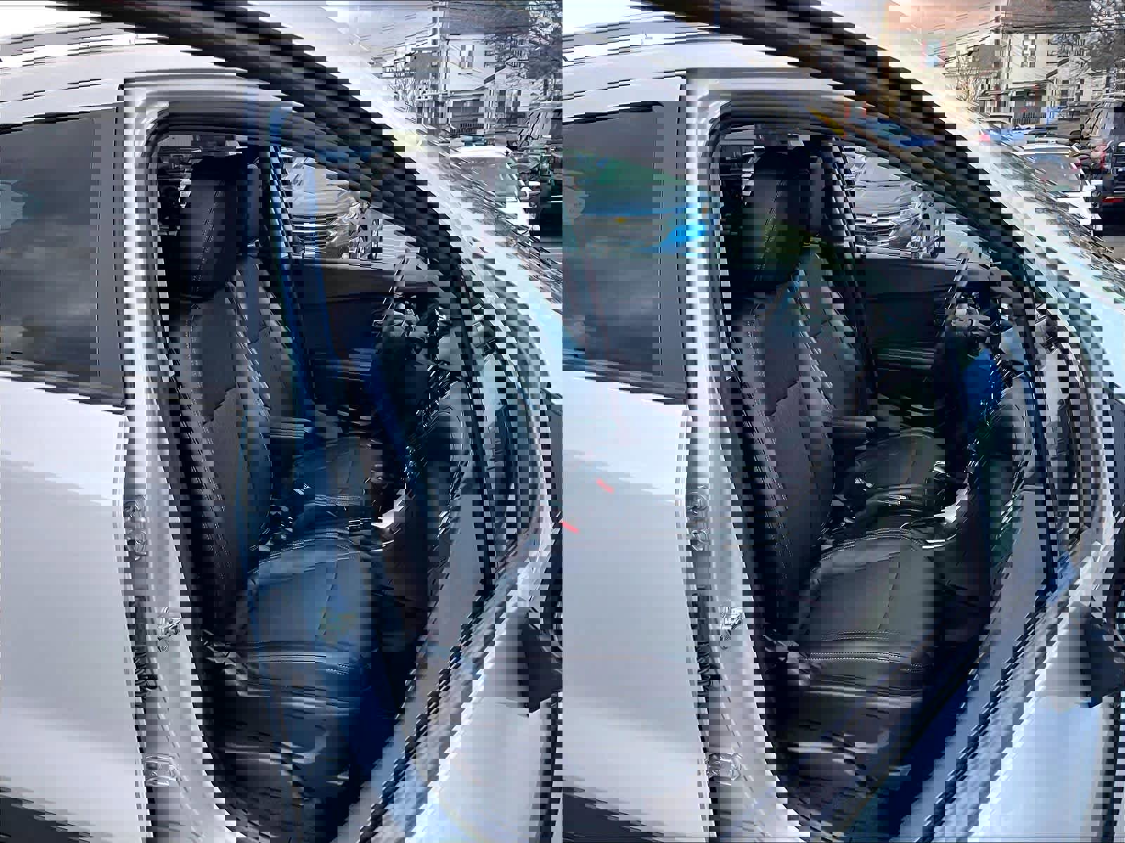 Certified 2022 Chevrolet Trax LT w/ Sport Edition image 11