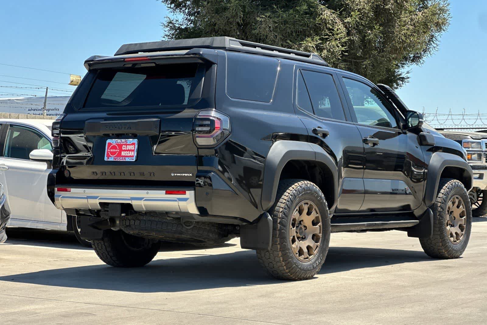 Used 2025 Toyota 4Runner Trailhunter AWD/4WD image 3