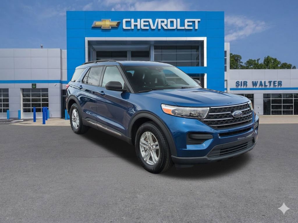Used 2020 Ford Explorer XLT image 8