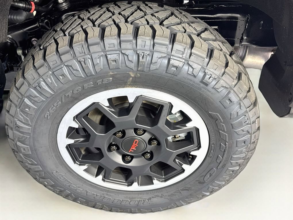 New 2026 Toyota 4Runner TRD Off-Road Premium AWD/4WD image 31