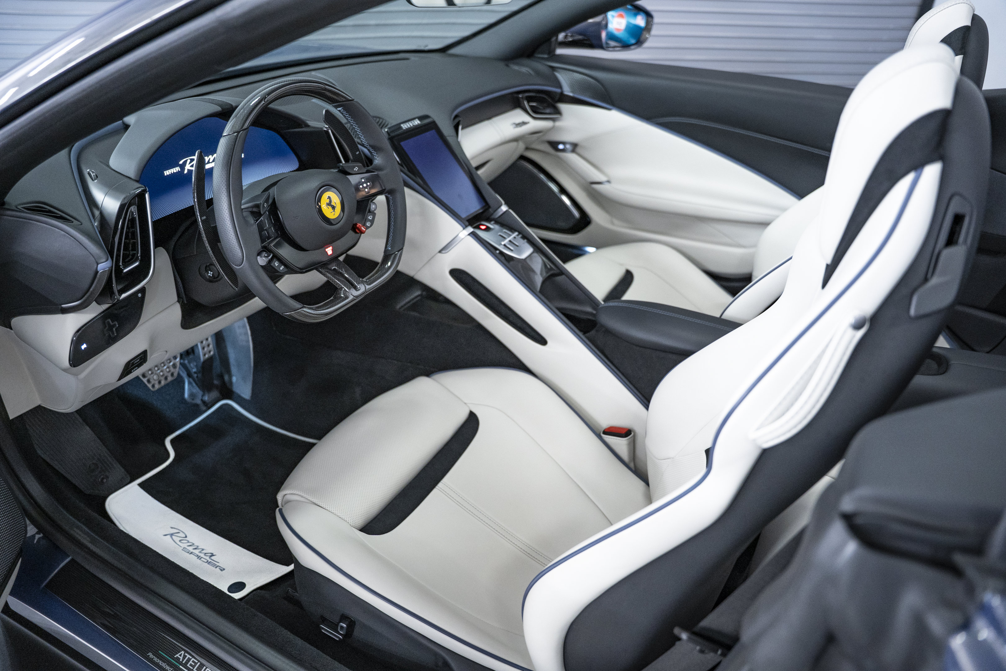 Used 2025 Ferrari Roma Spider RWD image 25