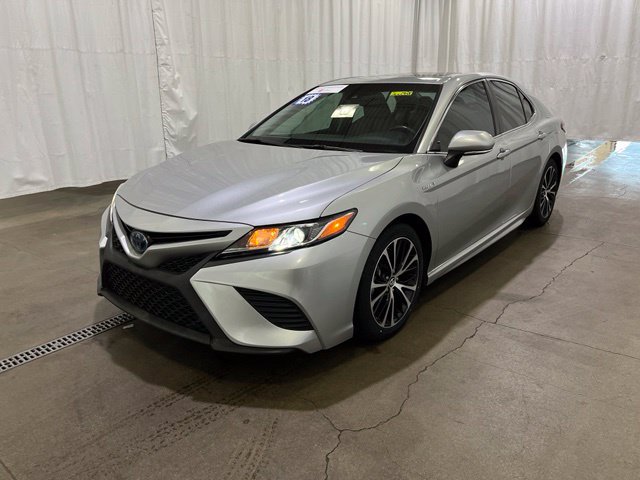 Certified 2018 Toyota Camry SE w/ Audio Package FWD image 9