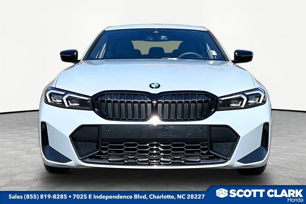 Used 2026 BMW 330i Sedan w/ M Sport Package image 2