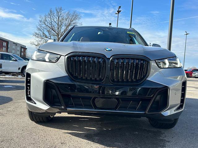New 2026 BMW X5 xDrive40i image 2