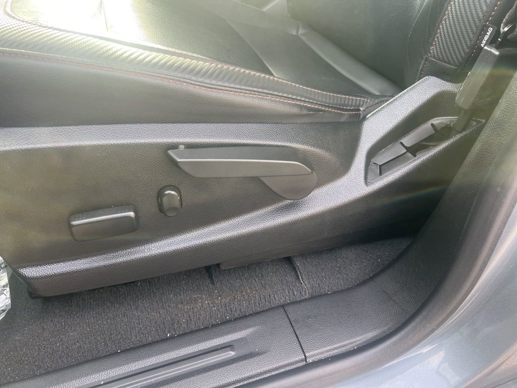 Used 2022 GMC Canyon AT4 w/ Driver Alert Package image 13