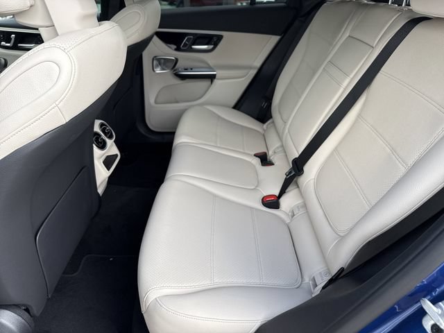 New 2025 Mercedes-Benz GLC 300 4MATIC image 24