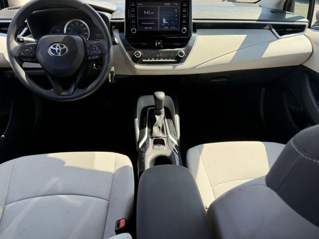 Used 2020 Toyota Corolla LE FWD image 10