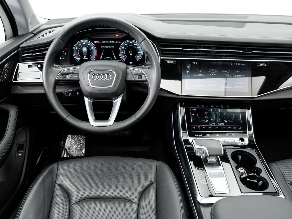 Used 2023 Audi Q7 3.0T Prestige w/ Prestige Package AWD/4WD image 15