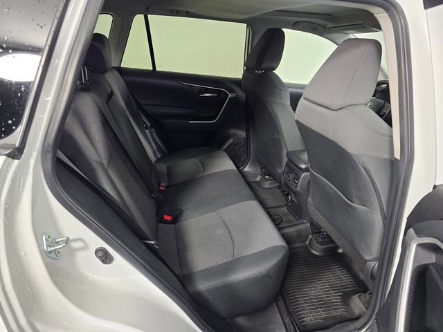 Used 2024 Toyota RAV4 XLE w/ Convenience Package image 14