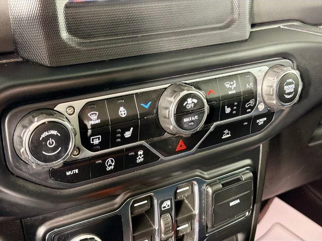 Used 2023 Jeep Wrangler Willys AWD/4WD image 15