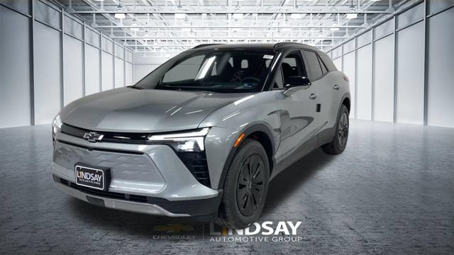 New 2026 Chevrolet Blazer EV LT w/ Midnight/Sport Edition FWD image 5