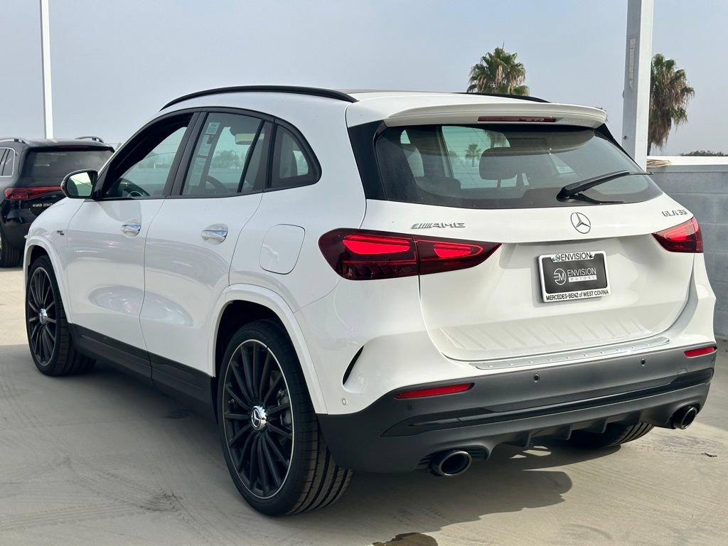 New 2025 Mercedes-Benz GLA 35 AMG 4MATIC image 9