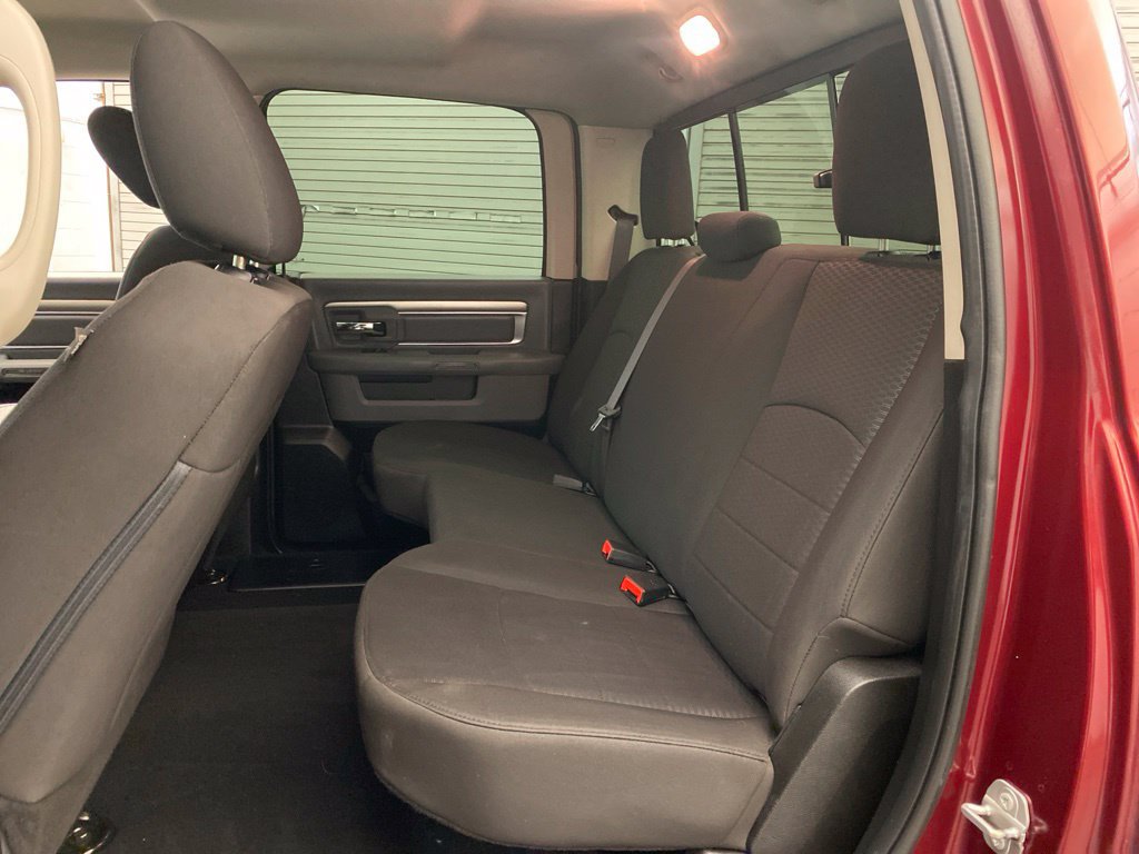 Used 2020 RAM 1500 Classic SLT AWD/4WD image 24