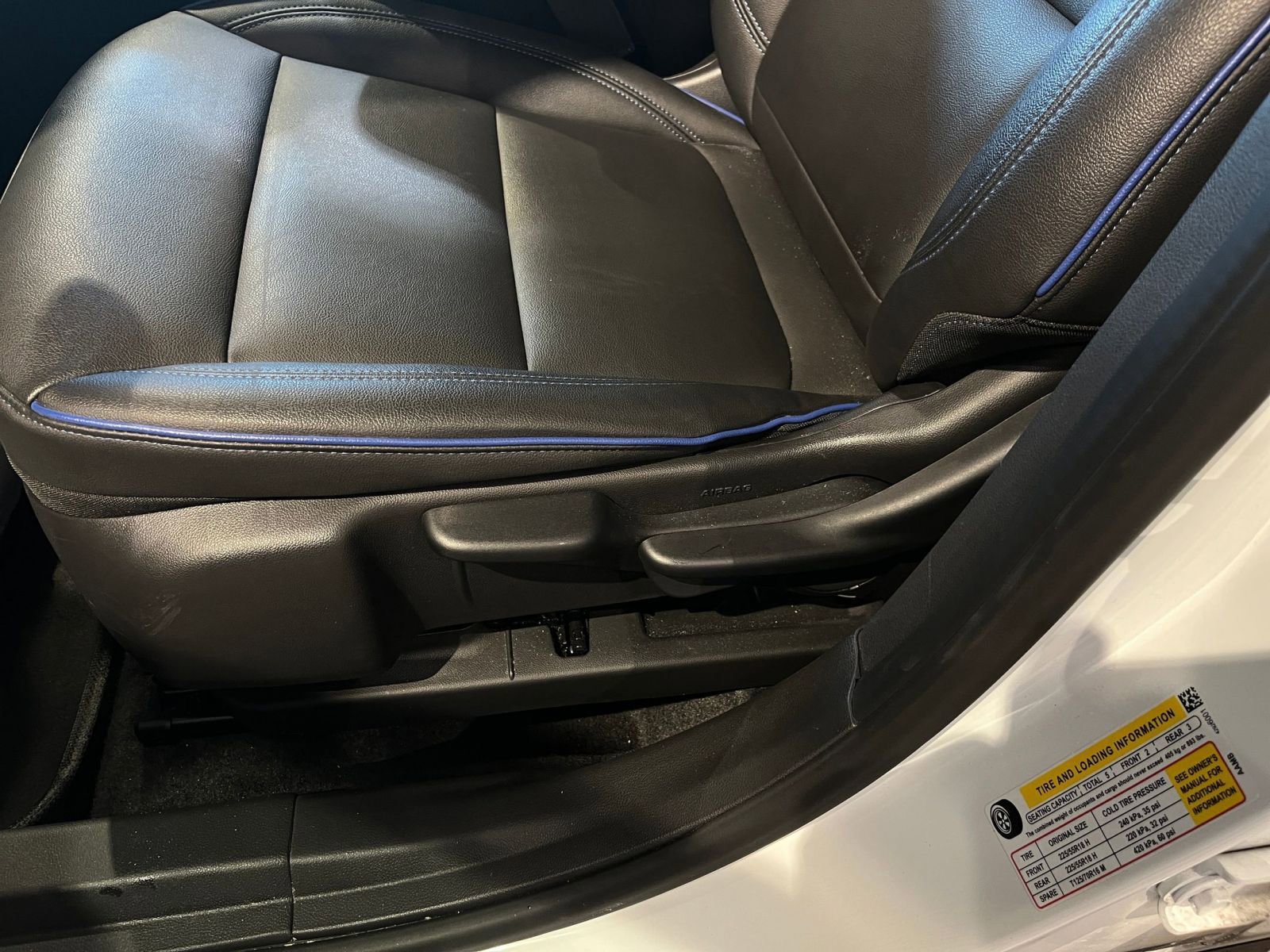 Used 2025 Buick Envista Sport Touring image 22