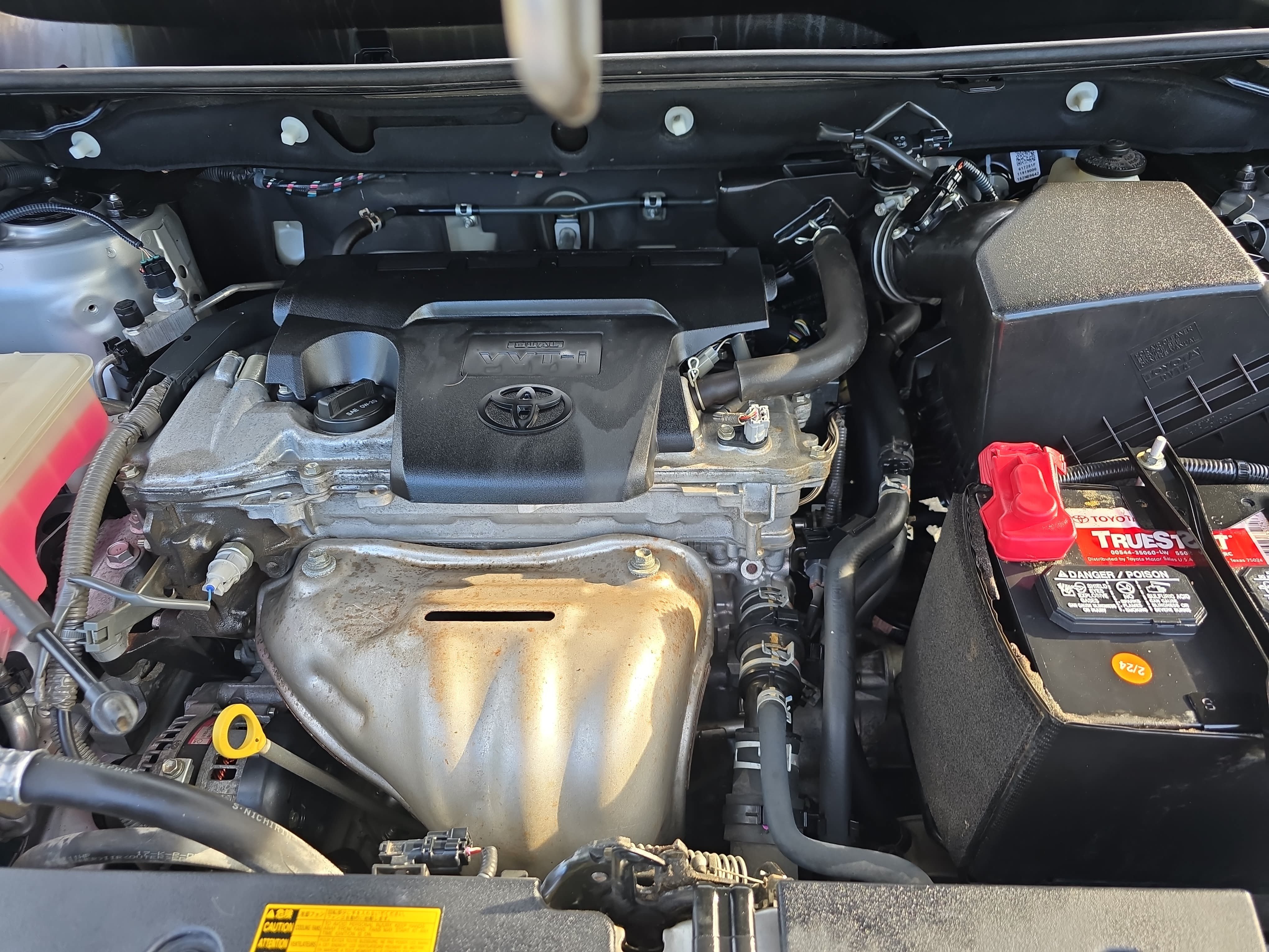 Used 2015 Toyota RAV4 XLE FWD image 30