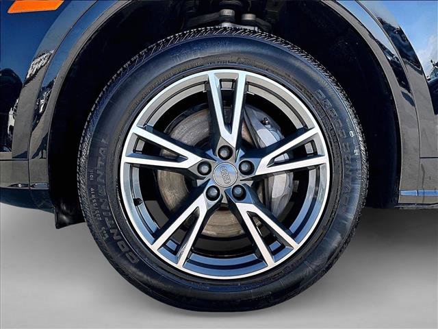 Used 2020 Audi Q5 e Premium w/ Convenience Package image 10