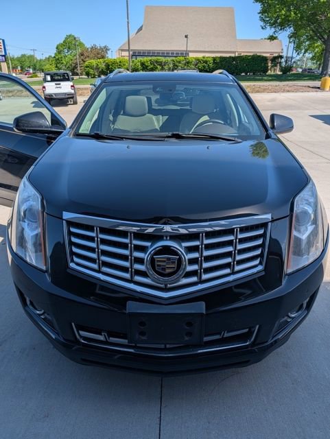 Used 2016 Cadillac SRX Premium FWD image 4