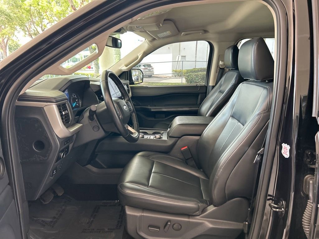 Used 2024 Ford Expedition Max XLT AWD/4WD image 5
